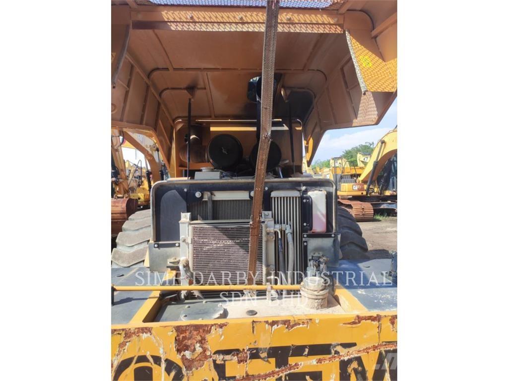 SEM MACHINERY SEM 522 Augsnes blīvētāji