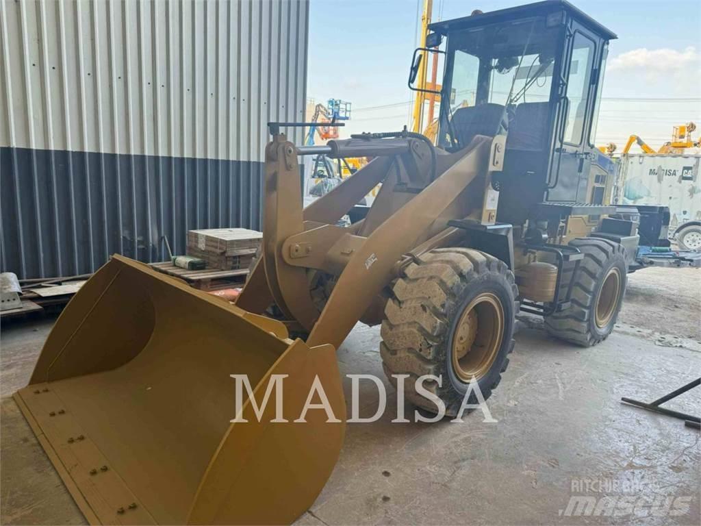 SEM MACHINERY SEM618D Iekrāvēji uz riteņiem