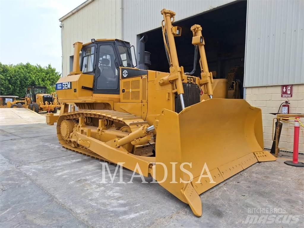SEM MACHINERY SEM822 Kāpurķēžu buldozeri