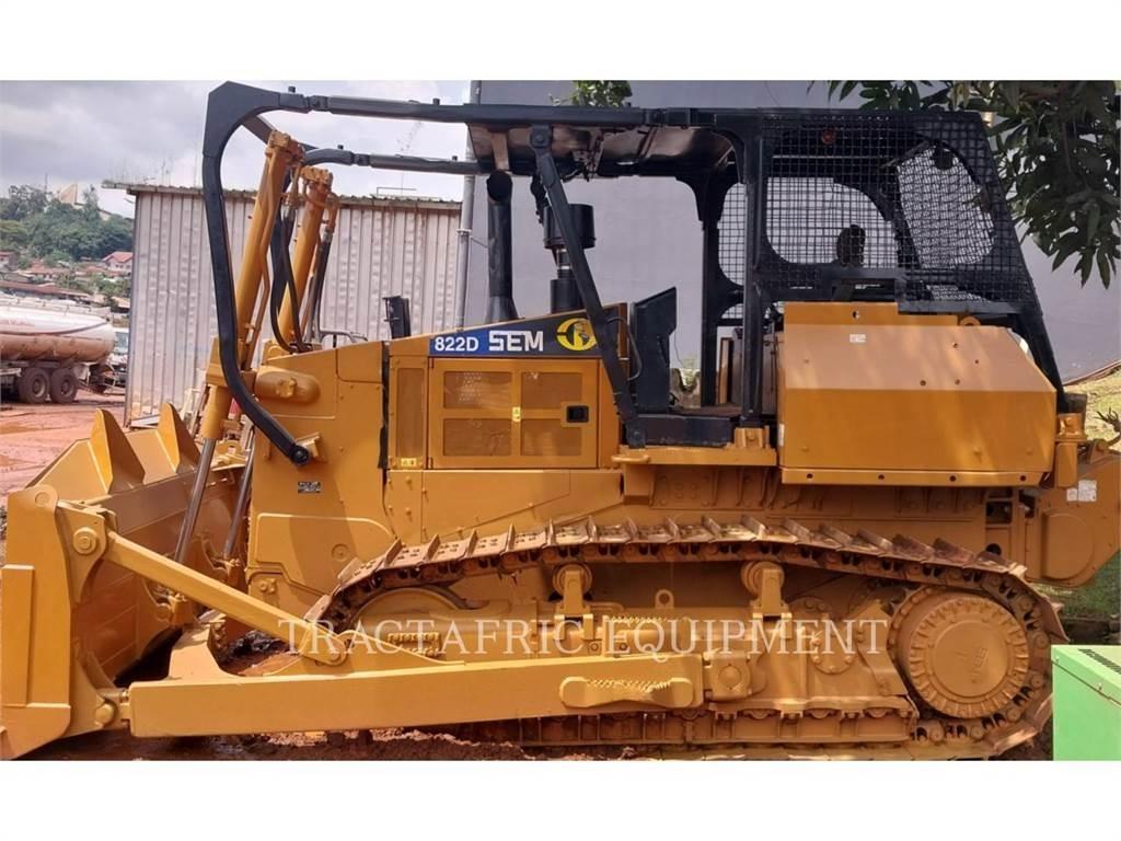 SEM MACHINERY SEM822D Kāpurķēžu buldozeri