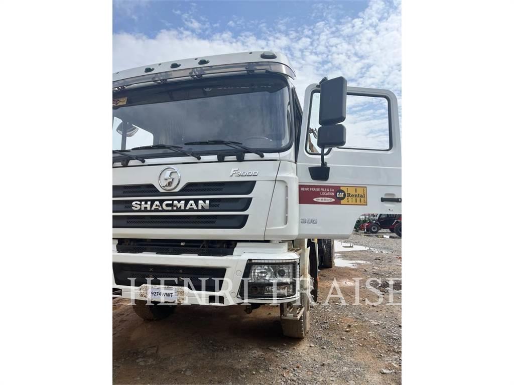 Shacman CAMION GRUE 12T Visurgājēji celtņi