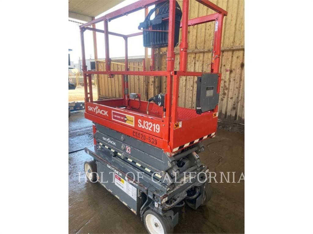 Skyjack SCISSOR 19 Šķerveida pacēlāji