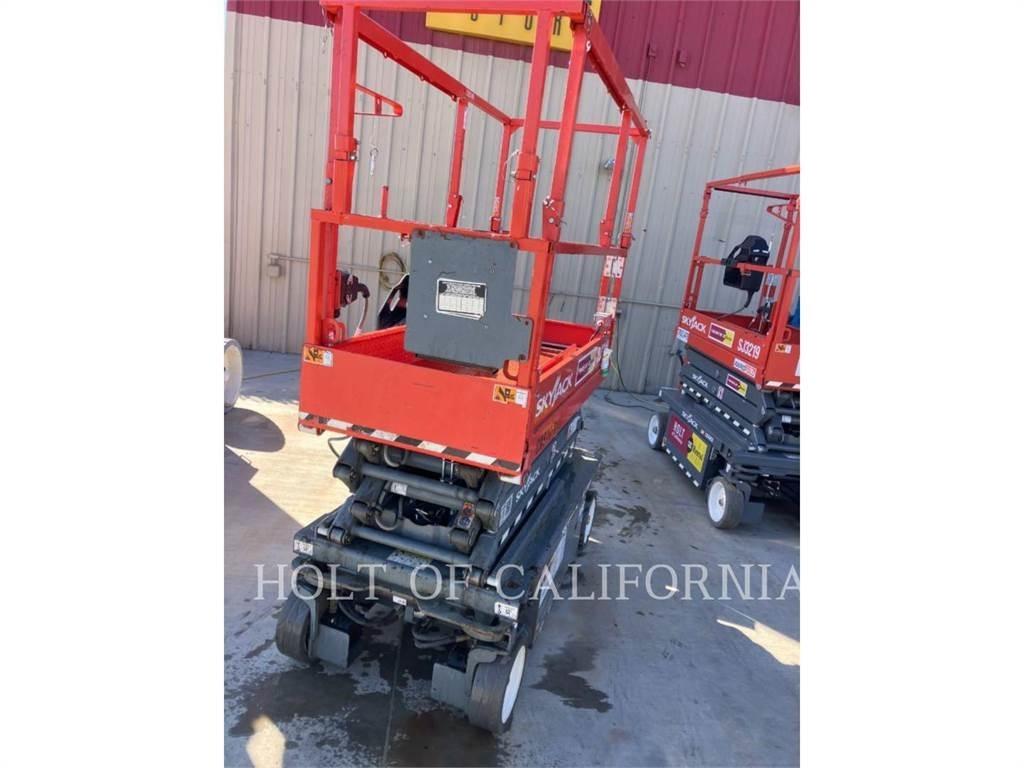 Skyjack SCISSOR 19 Šķerveida pacēlāji