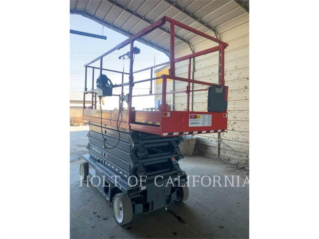 Skyjack SCISSOR40E Šķerveida pacēlāji