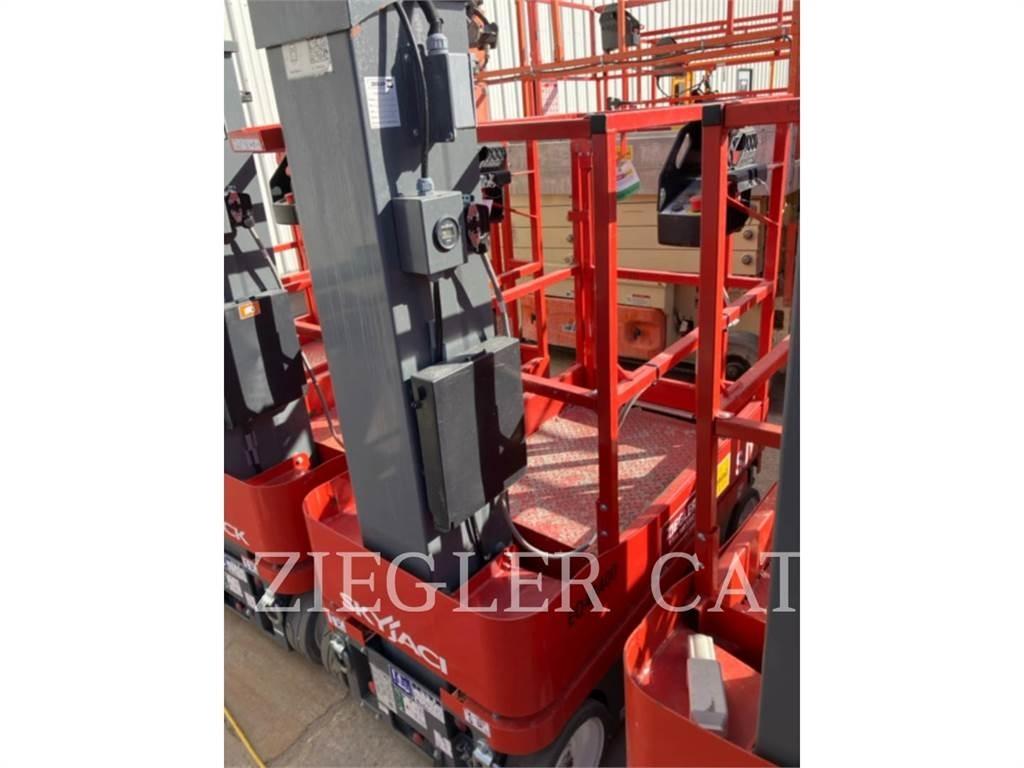 Skyjack SJ12 Šķerveida pacēlāji