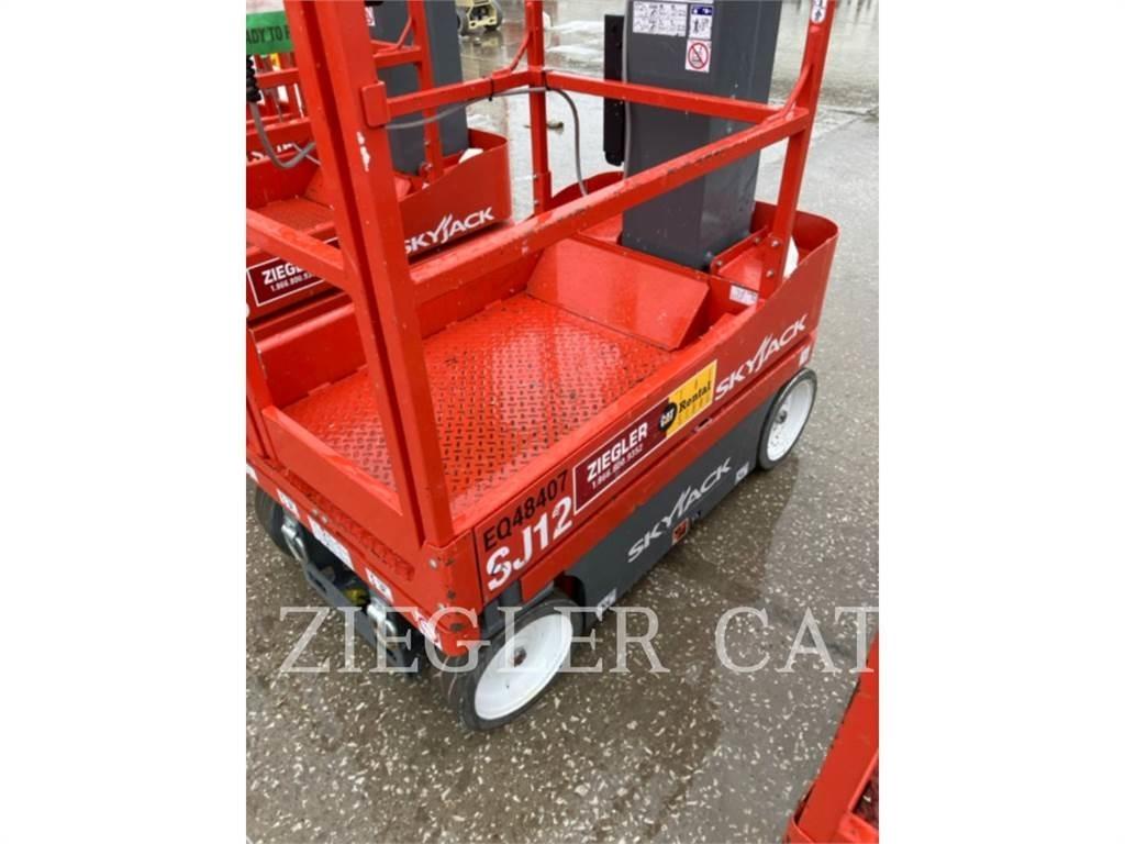 Skyjack SJ12 Šķerveida pacēlāji