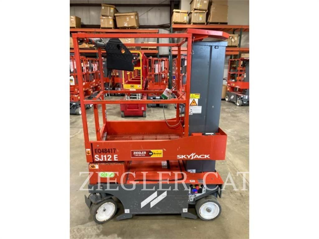 Skyjack SJ12 Šķerveida pacēlāji