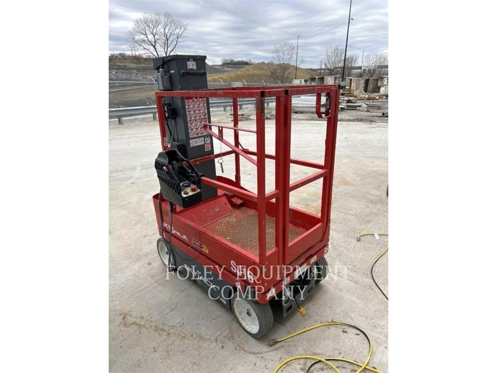 Skyjack SJ16 Šķerveida pacēlāji