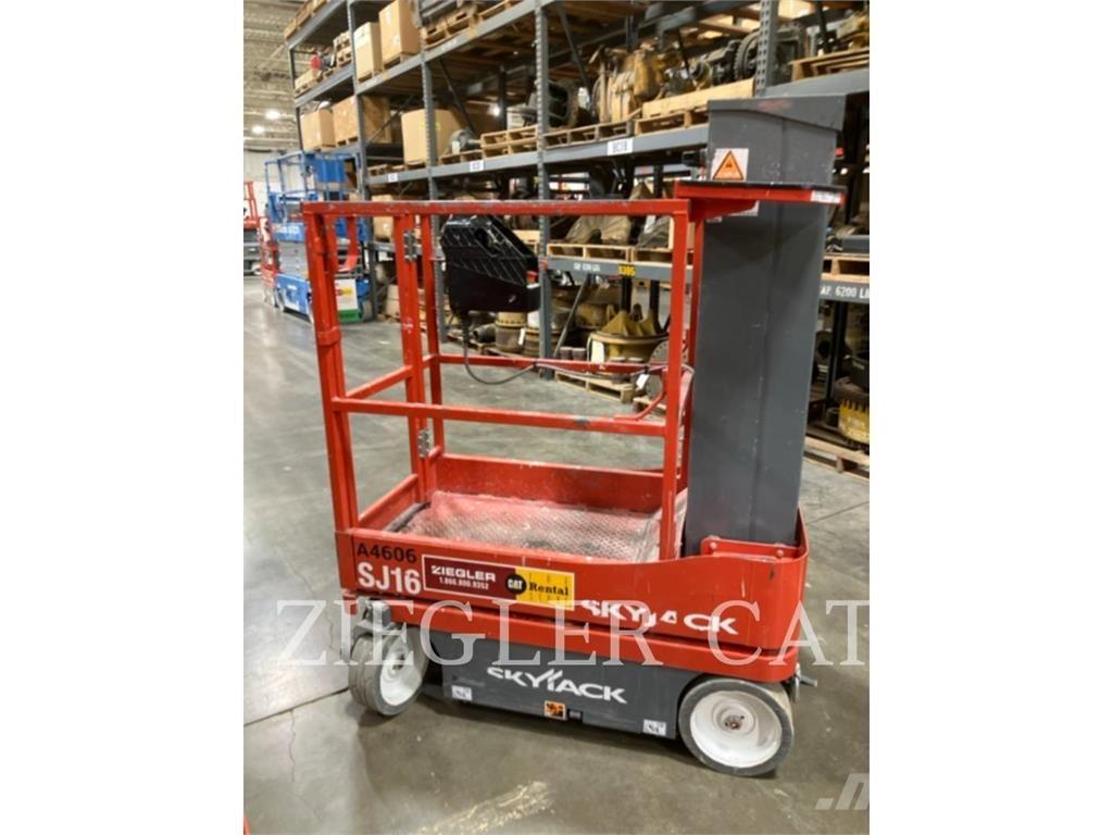 Skyjack SJ16 Šķerveida pacēlāji