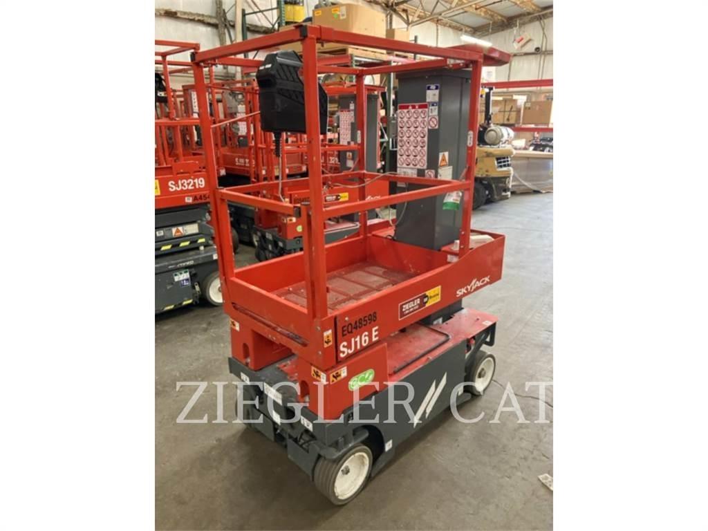 Skyjack SJ16E Šķerveida pacēlāji