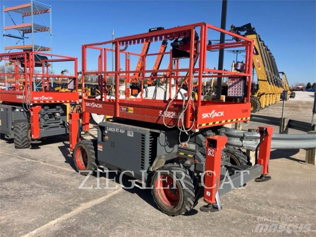 Skyjack SJ6826RT Šķerveida pacēlāji