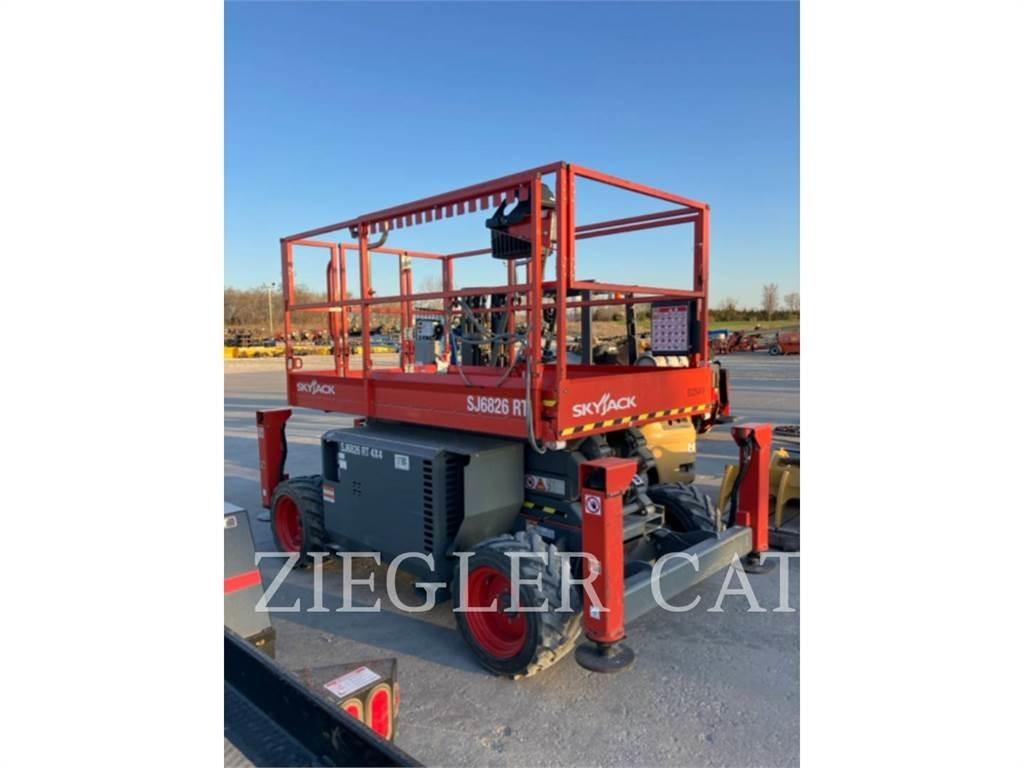 Skyjack SJ6826RT Šķerveida pacēlāji