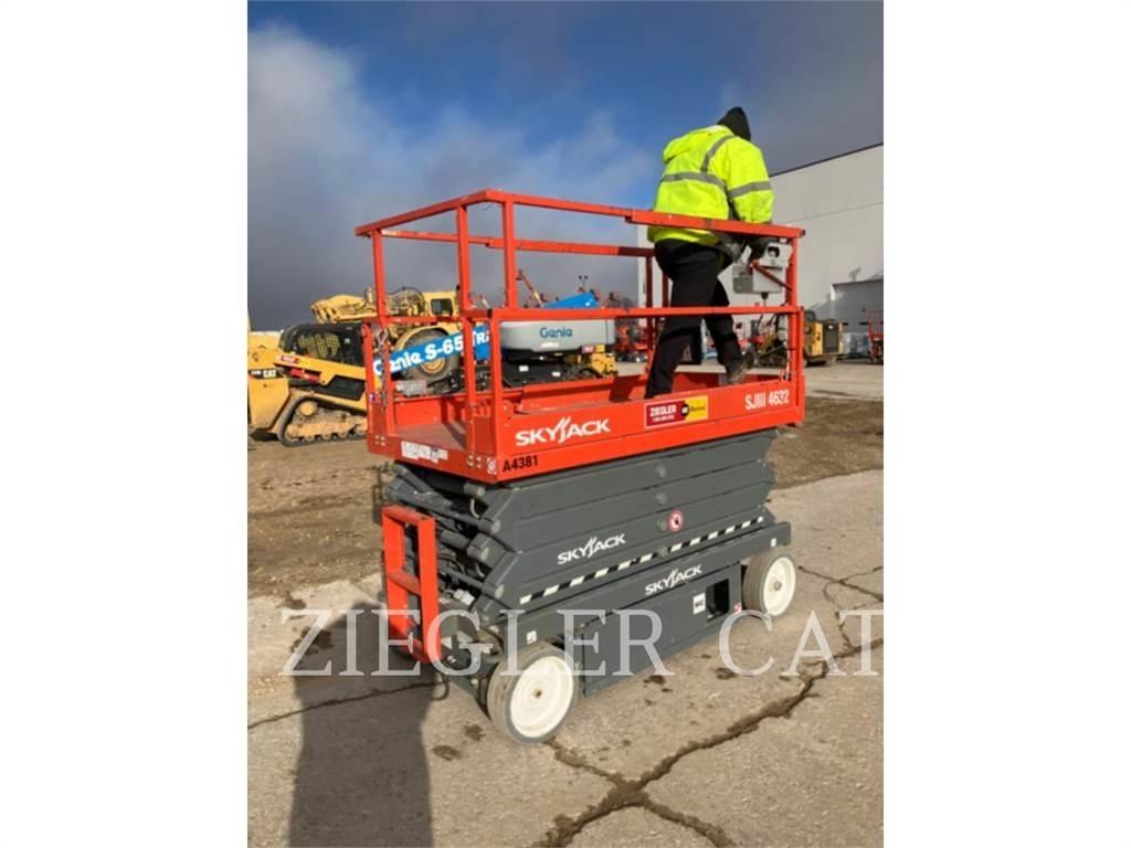 Skyjack SJIII4632 Šķerveida pacēlāji