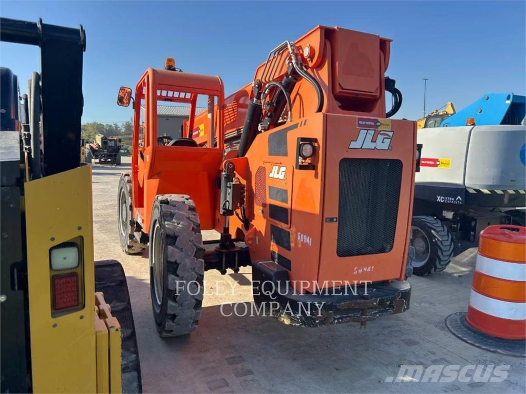 SkyTrak 6042O Teleskopiskie manipulatori