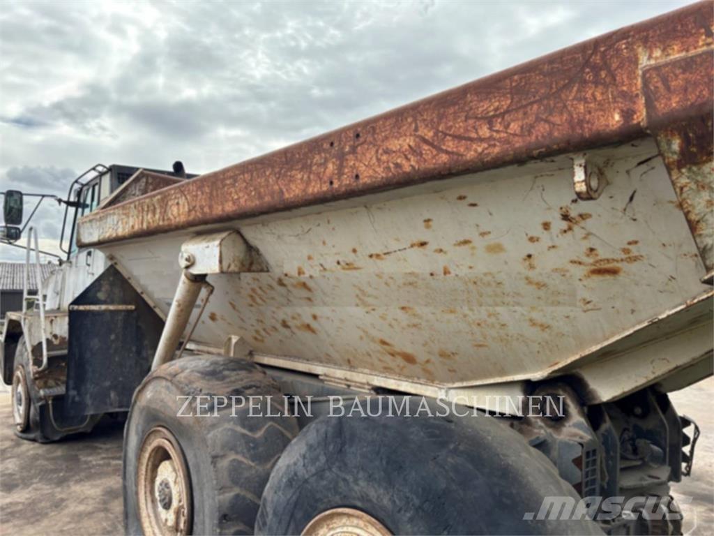 Terex TA25 Artikulētie pašizgāzēji