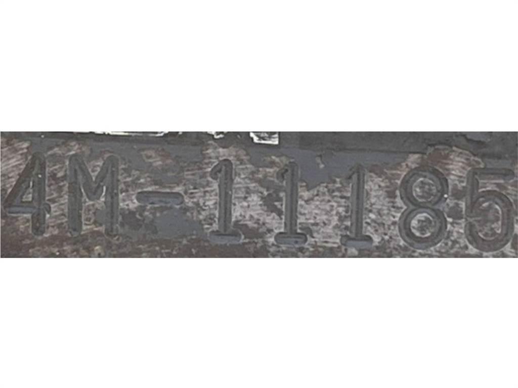  TNB-4M HYDRAULIC HAMMER Āmuri/Drupinātāji