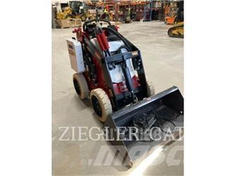 Toro E-DINGO 500 Lietoti riteņu kompaktiekrāvēji
