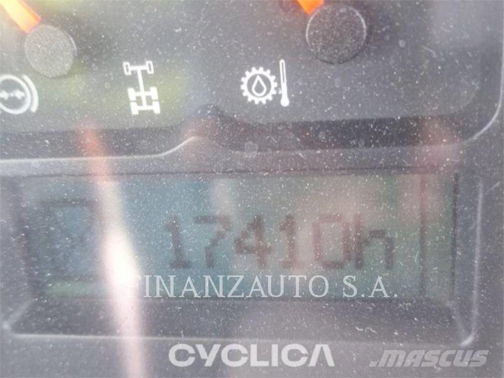 Volvo A25D Artikulētie pašizgāzēji