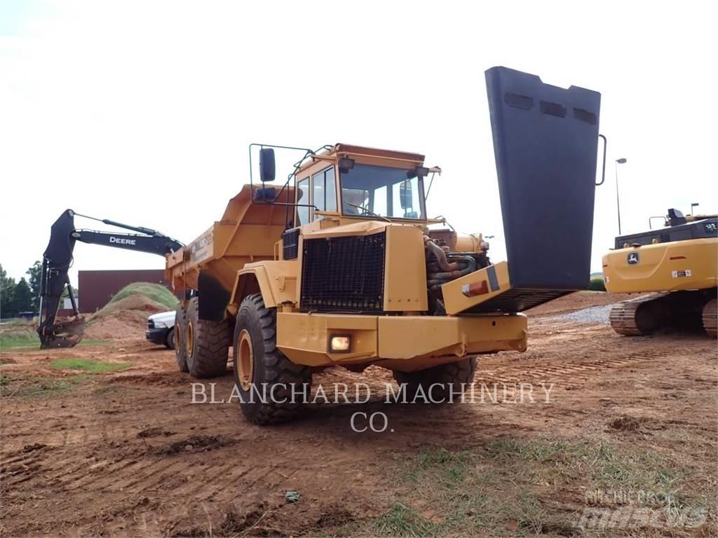 Volvo A35C Artikulētie pašizgāzēji