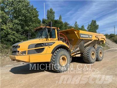 Volvo A40G Artikulētie pašizgāzēji