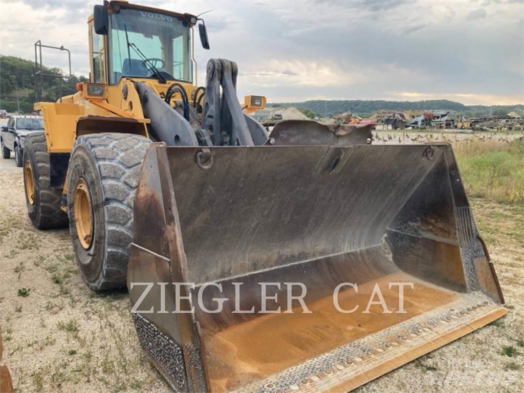 Volvo L220E Iekrāvēji uz riteņiem