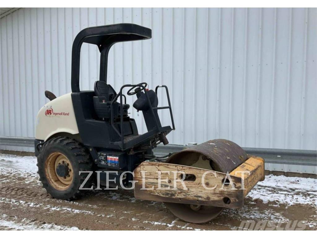 Volvo SD45 Augsnes blīvētāji