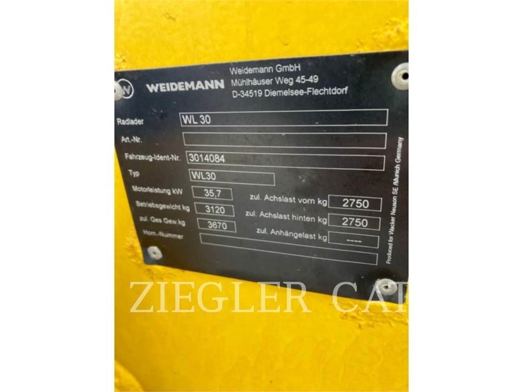 Wacker 30L Iekrāvēji uz riteņiem
