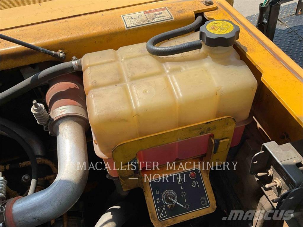 Weiler P385 PAVER Asfalta klājēji