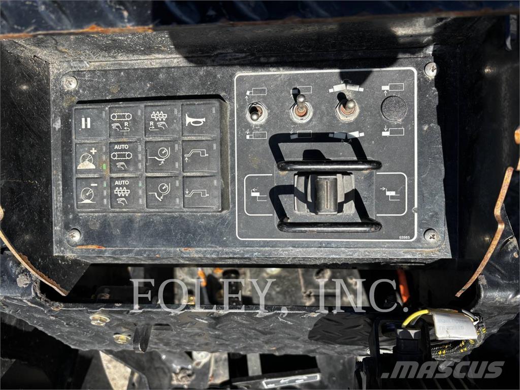 Weiler P385C Asfalta klājēji