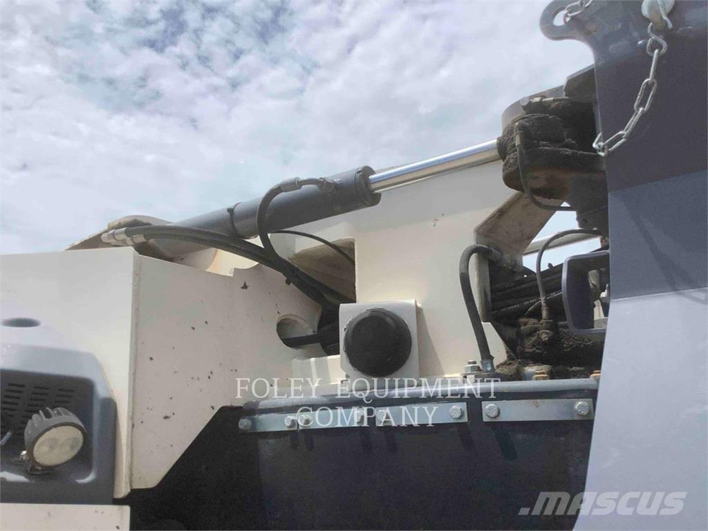 Wirtgen W120CFI Asfalta klājēji