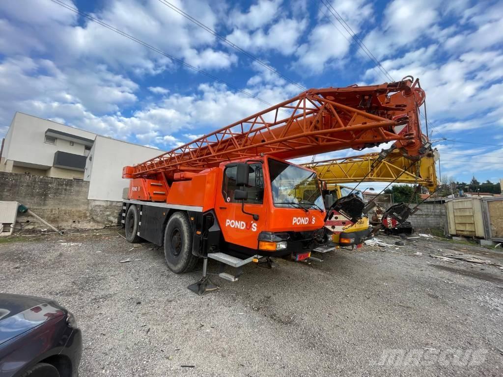 Liebherr LTM 1030-2 Visurgājēji celtņi