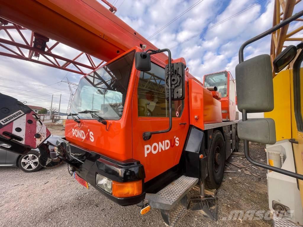 Liebherr LTM 1030-2 Visurgājēji celtņi
