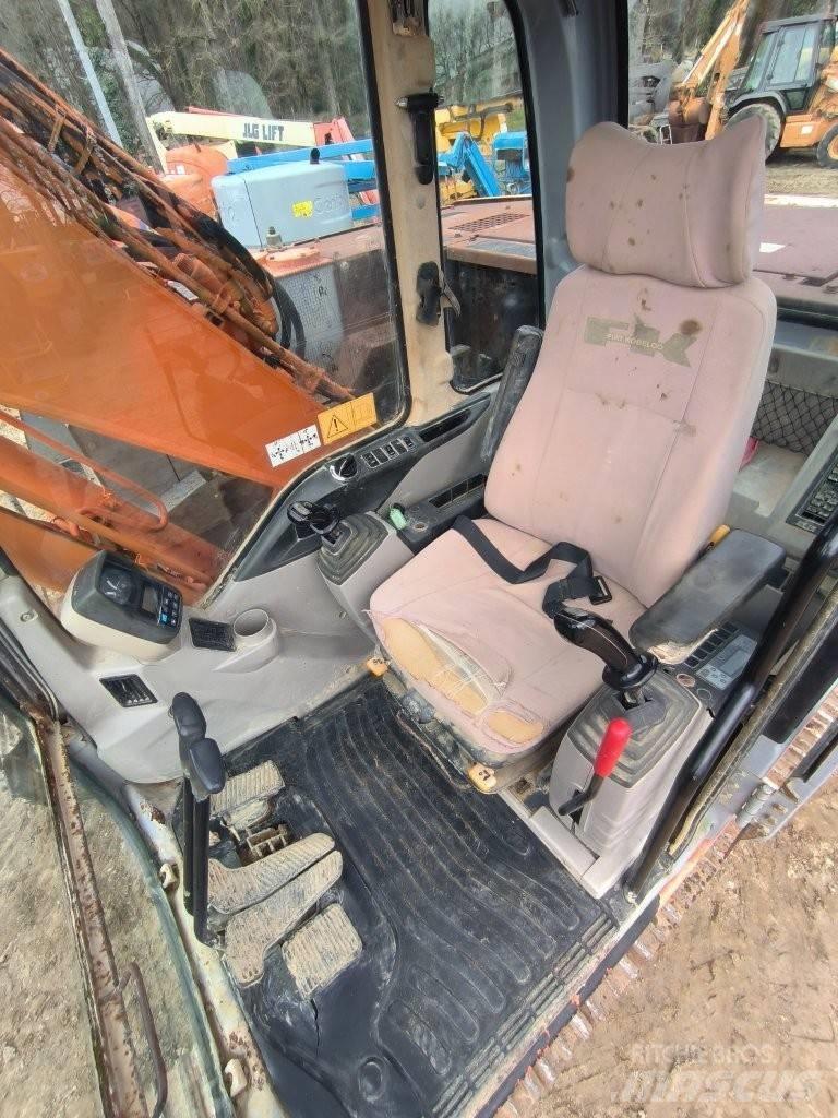 Fiat-Kobelco E 135 Kāpurķēžu ekskavatori