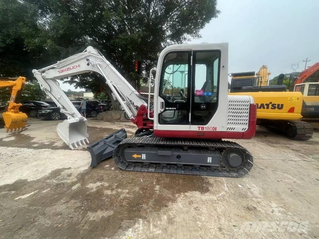 Takeuchi TB180C Kāpurķēžu ekskavatori