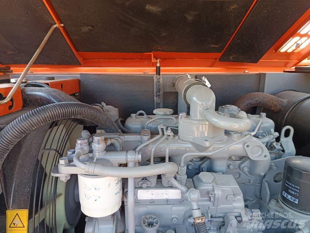 Hitachi ZX 75 Vidēja lieluma ekskavatori 7 t - 12 t