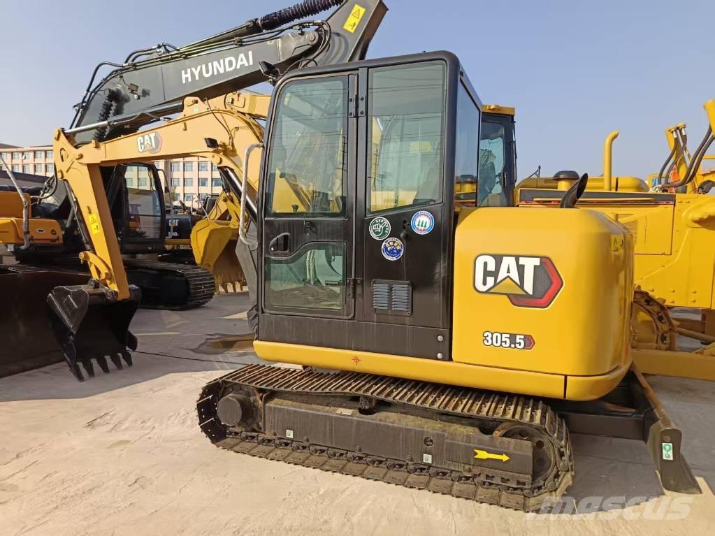 CAT 303.5 E Kāpurķēžu ekskavatori