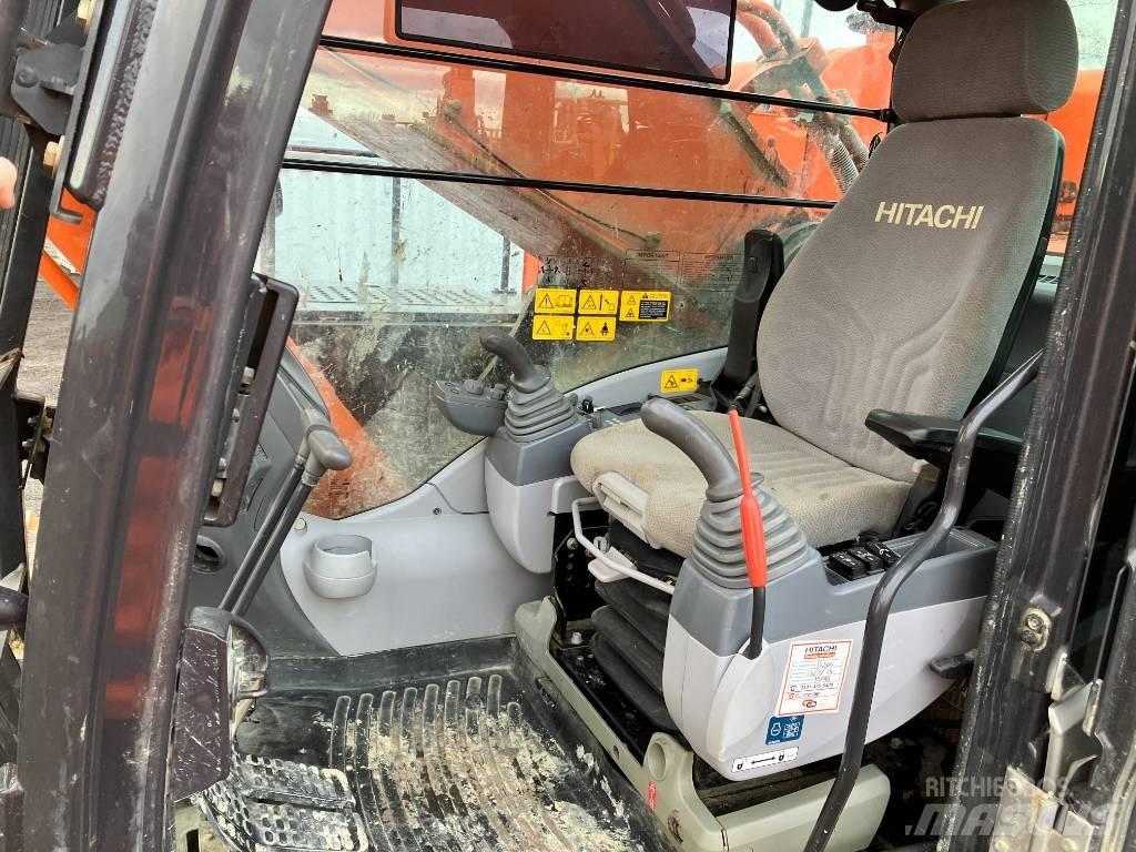 Hitachi ZX670LCH-5B Kāpurķēžu ekskavatori