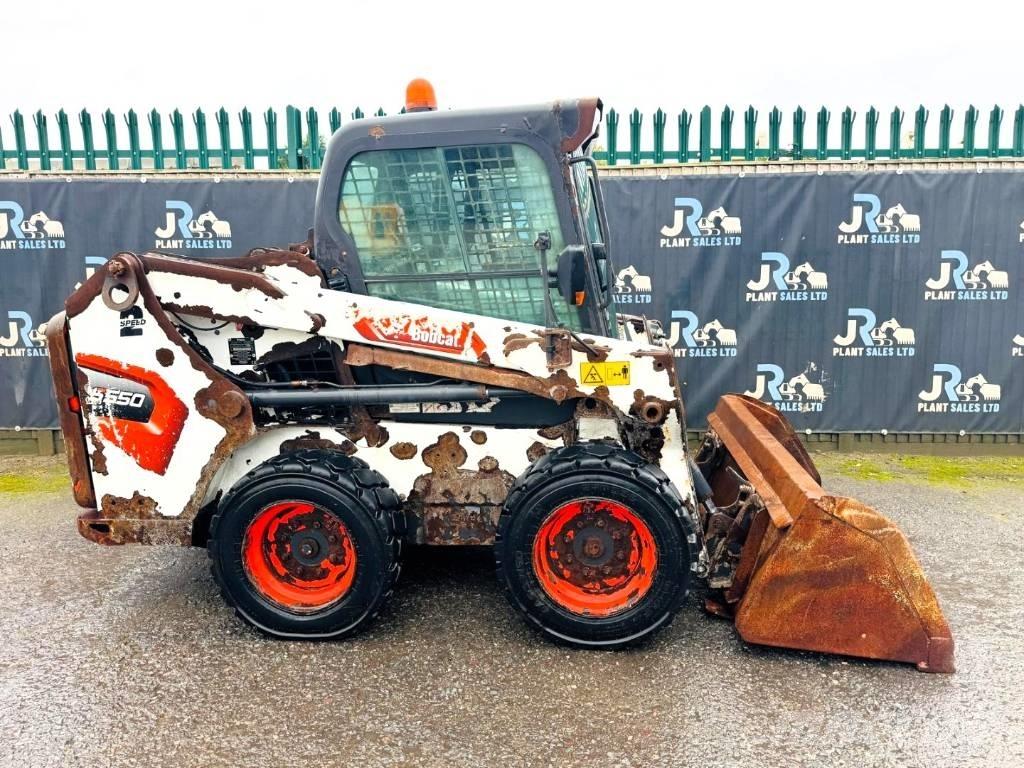 Bobcat S 550 Lietoti riteņu kompaktiekrāvēji