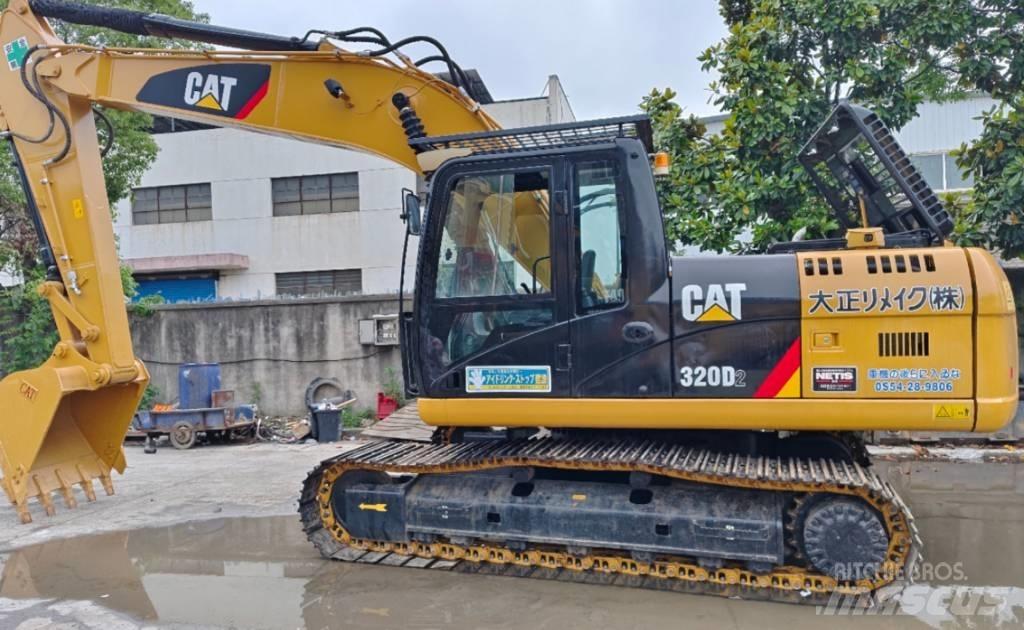 CAT 320 D2 Kāpurķēžu ekskavatori