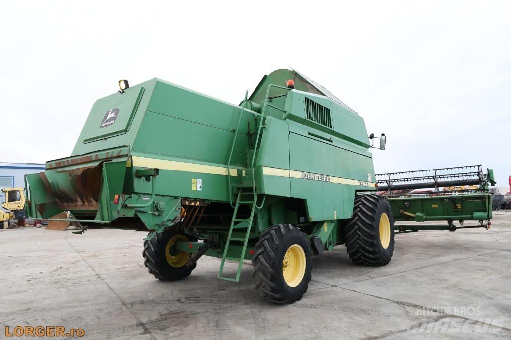 John Deere 2266 E Ražas novākšanas kombaini