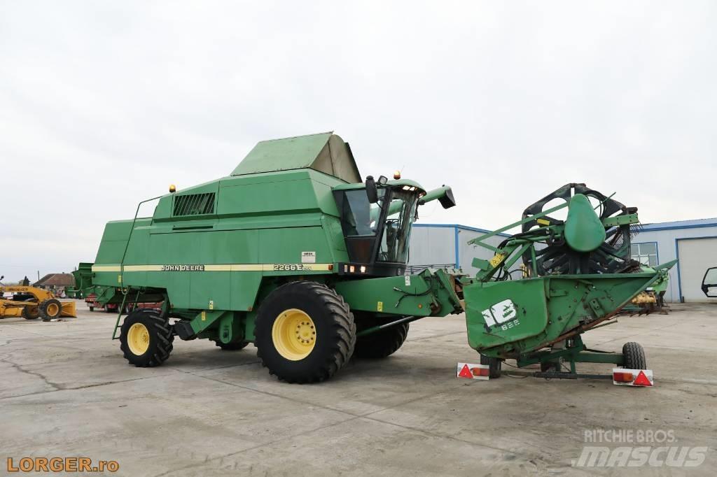 John Deere 2266 E Ražas novākšanas kombaini