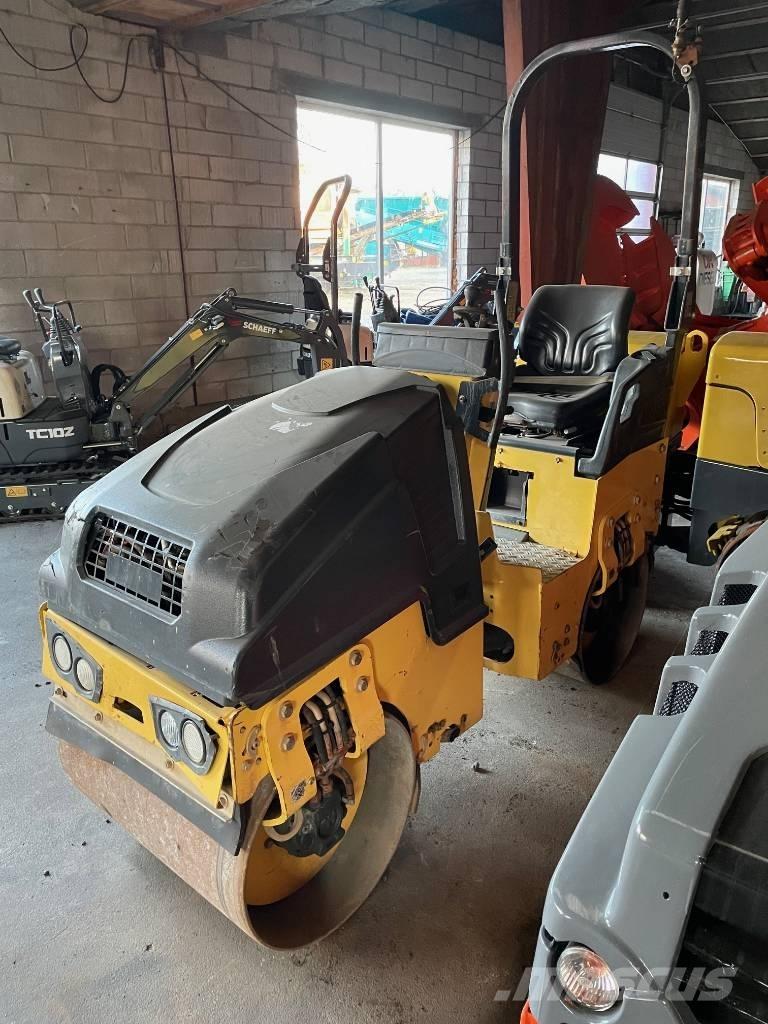 Bomag BW80 Divvalču grunts veltņi