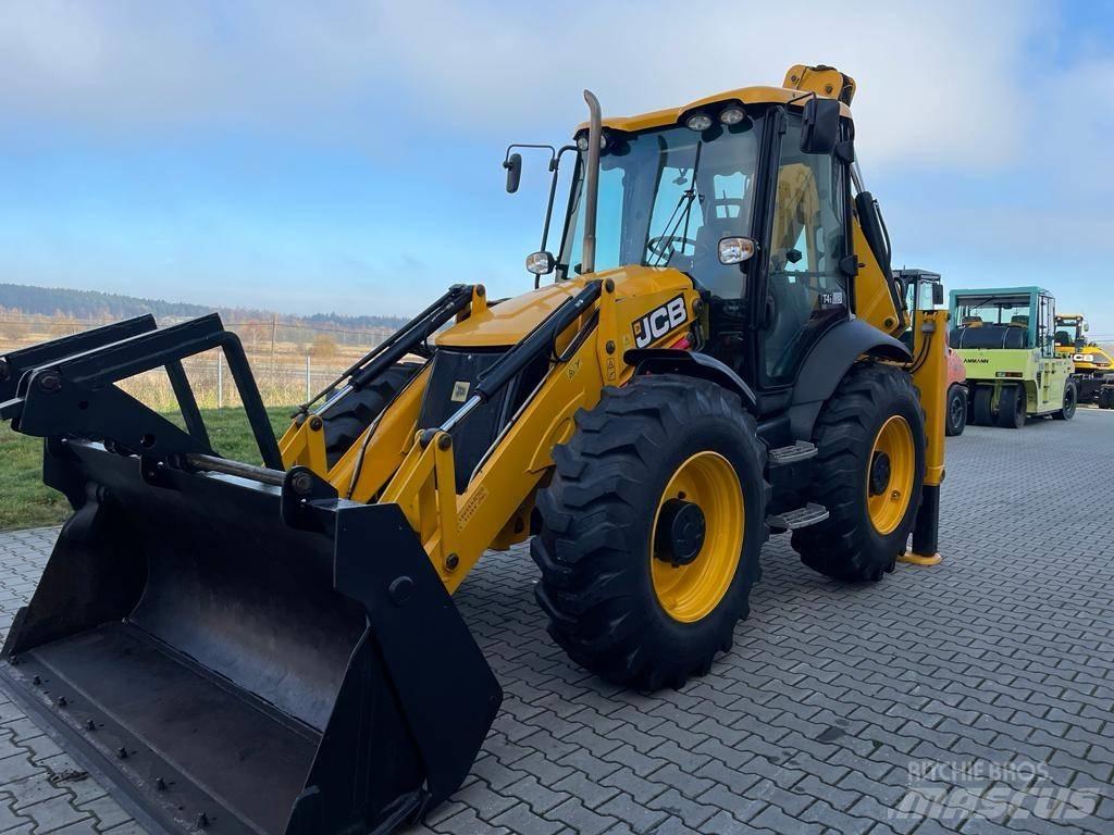 JCB 4 CX Ekskavatori-iekrāvēji