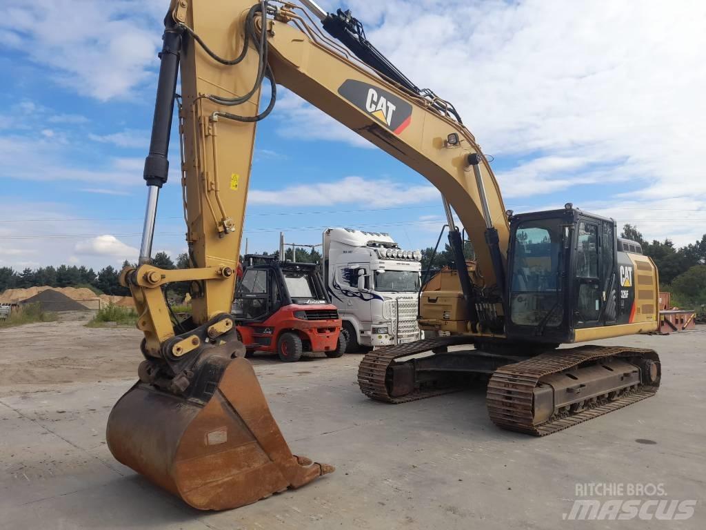 CAT 326 F Kāpurķēžu ekskavatori