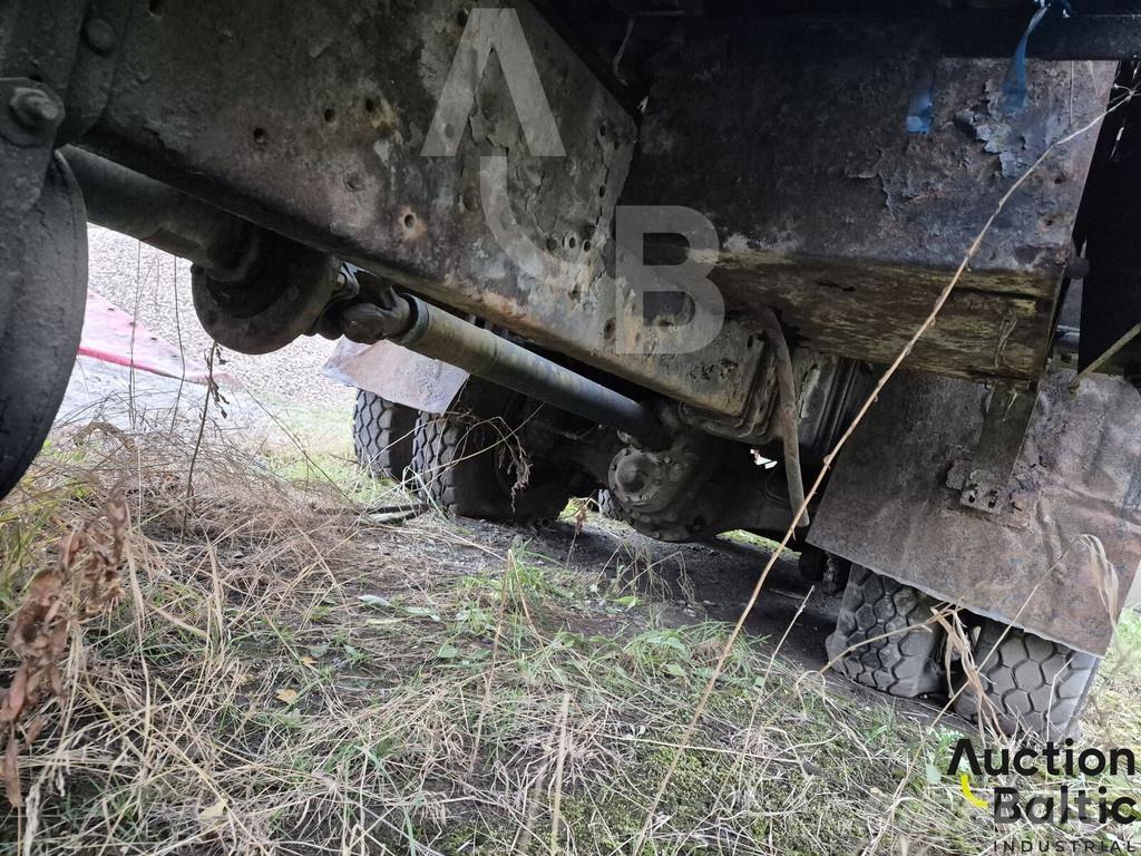 ZIL  Smagās mašīnas ar celtni