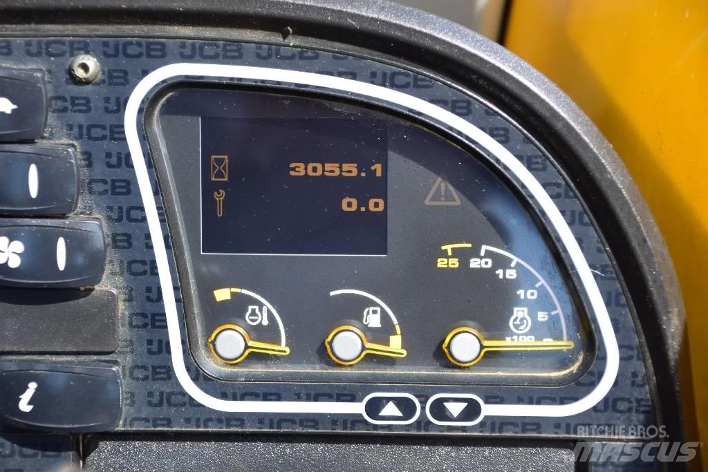 JCB 525-60 HiVIZ Teleskopiskie manipulatori
