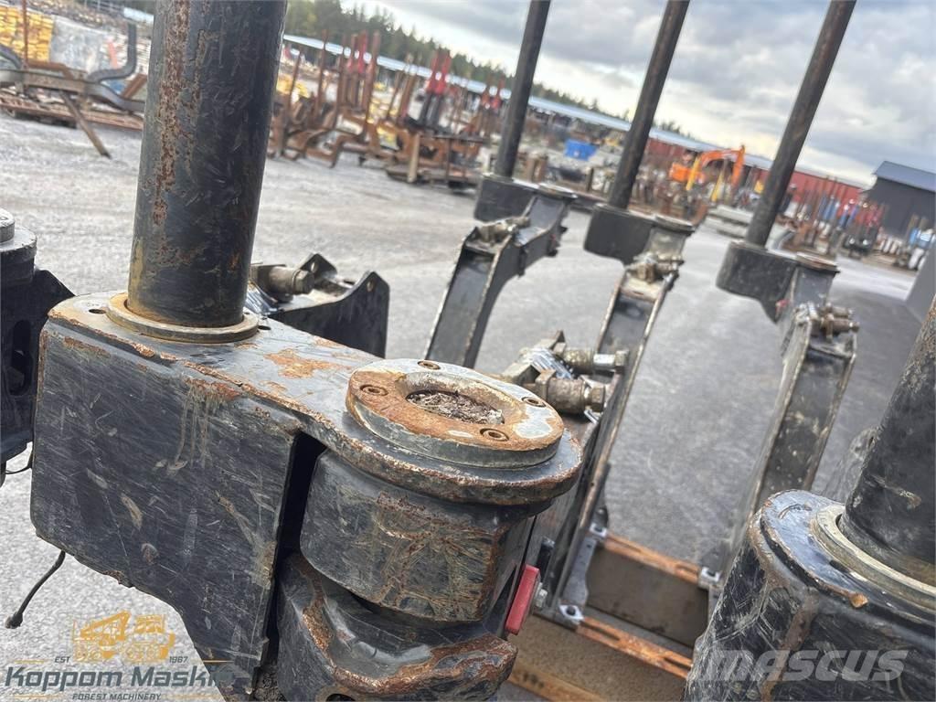 Komatsu 855 Citas sastāvdaļas