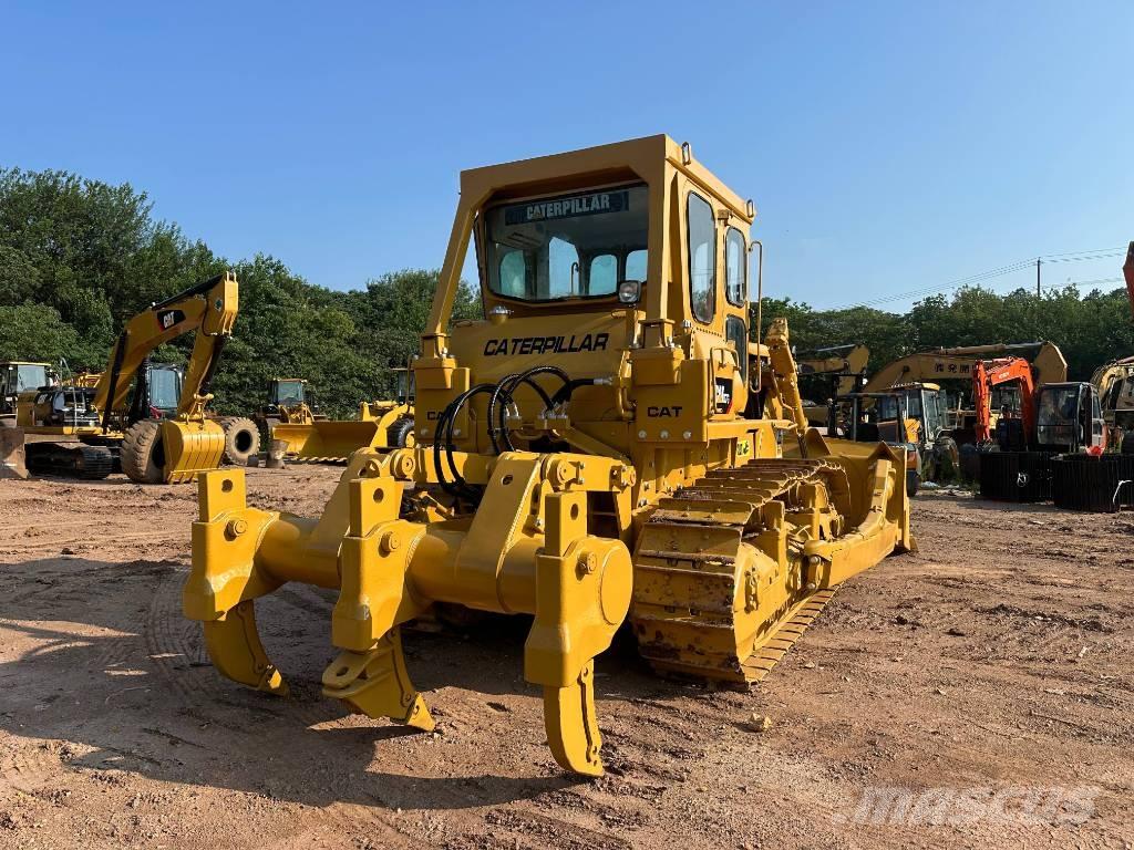 CAT D7G Kāpurķēžu buldozeri