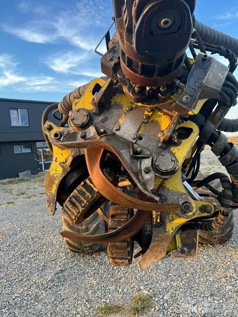 John Deere H414 Hārvesteru kausi