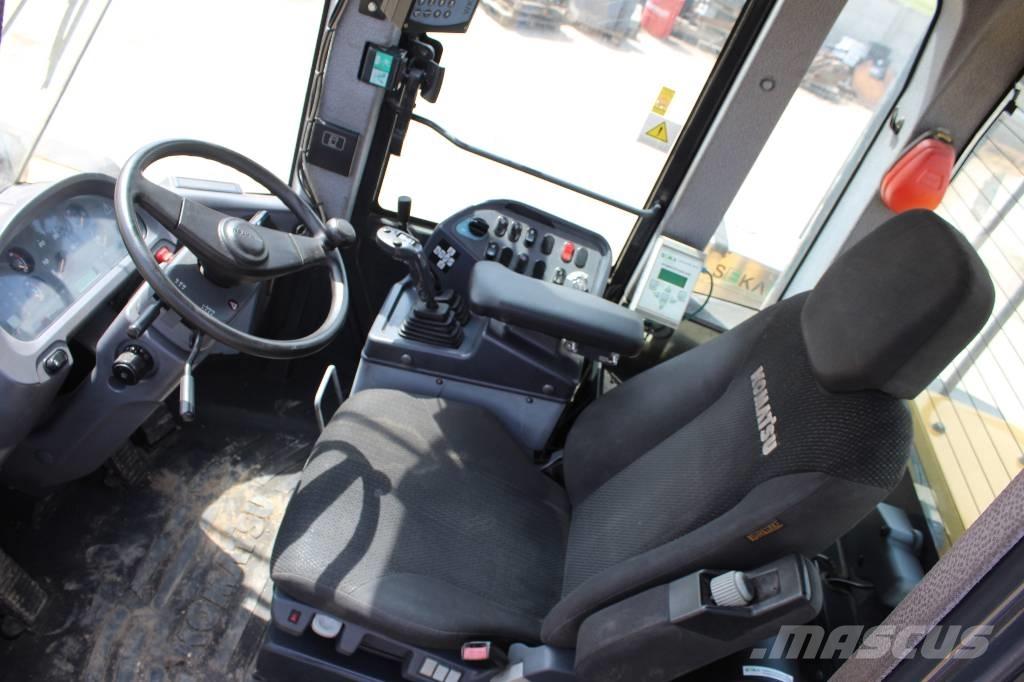 Komatsu WA 430-6 Iekrāvēji uz riteņiem
